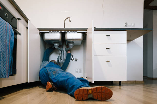 Professional Drain Cleaning technician working in Pismo Beach, CA